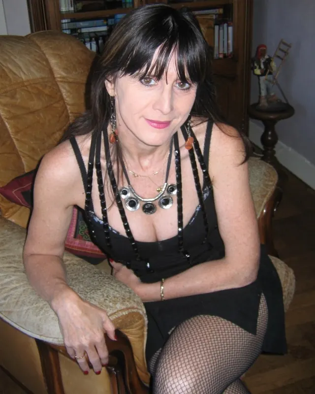 Gwenaëlle, 44 ans, rencontre sexe à Perpignan