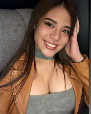 Hana, 35 ans, rencontre sexe à Moulins