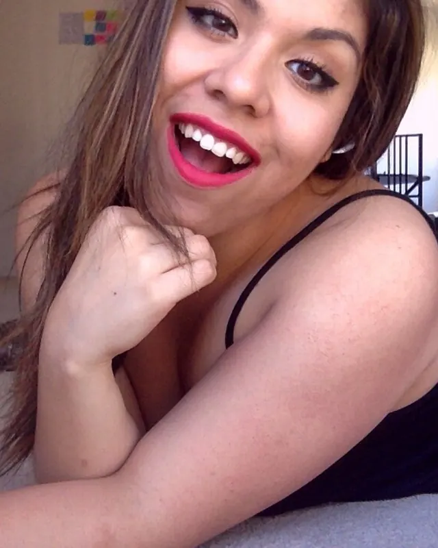 Kahina, 26 ans, rencontre sexe à Bornel