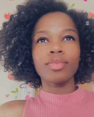 Leslie, 27 ans, rencontre sexe à Vénissieux