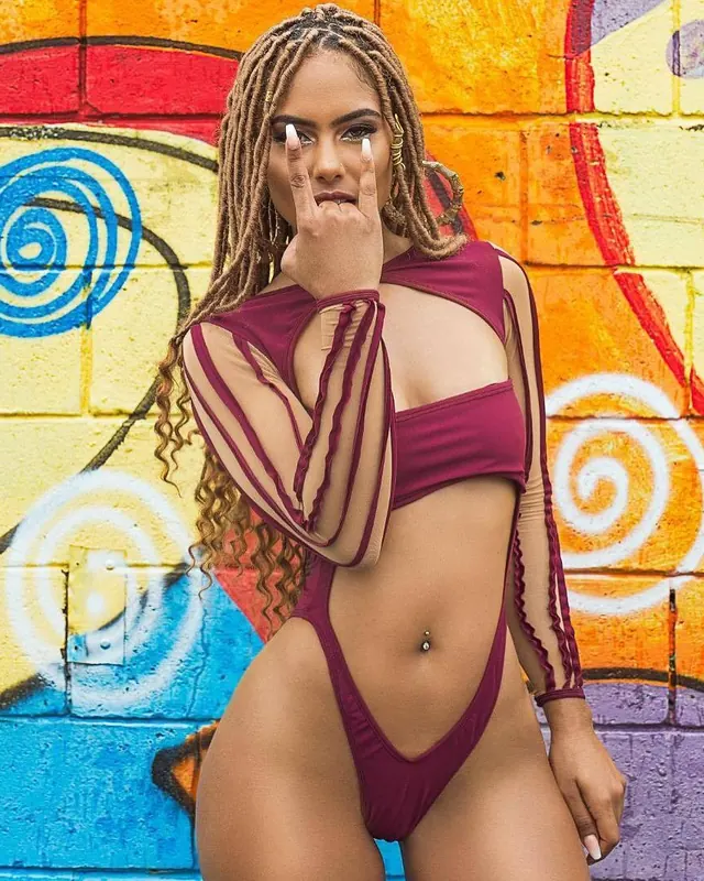 Sofía, 30 ans, rencontre sexe à Plougourvest